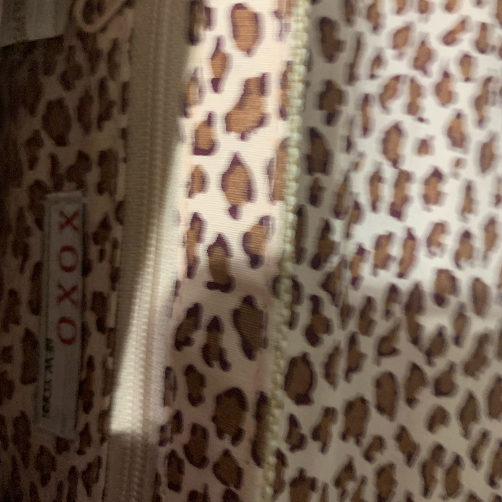 Purse - Picture 2 of 5